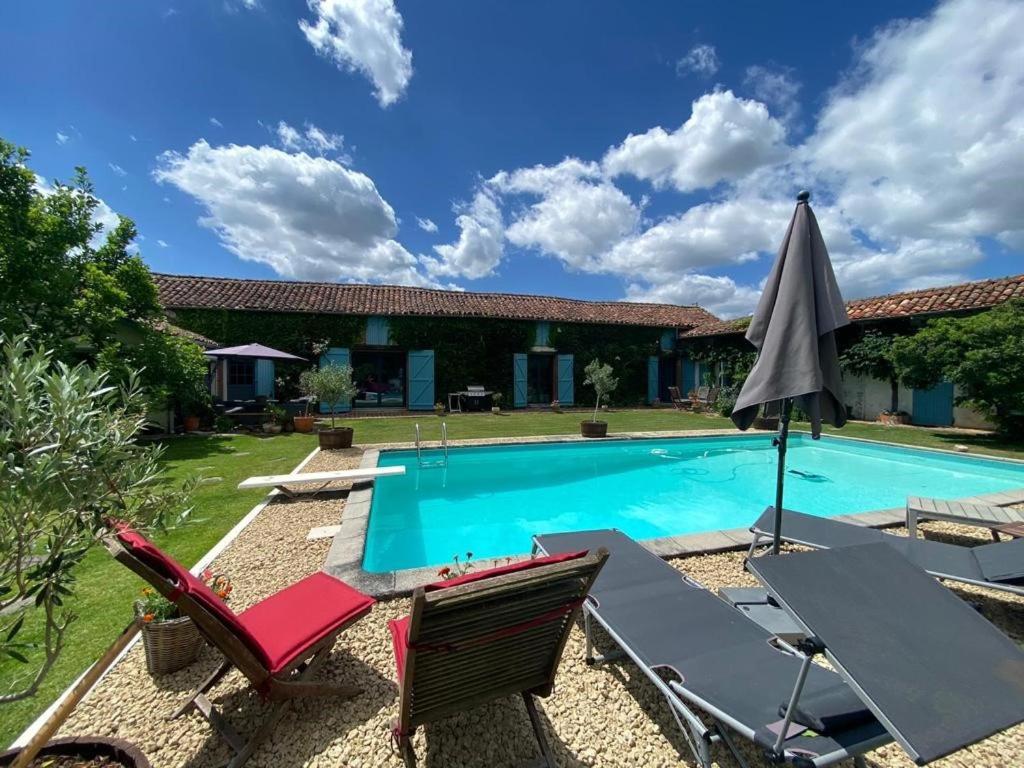Domaine Du Tafiart Bed and Breakfast Sarron Buitenkant foto