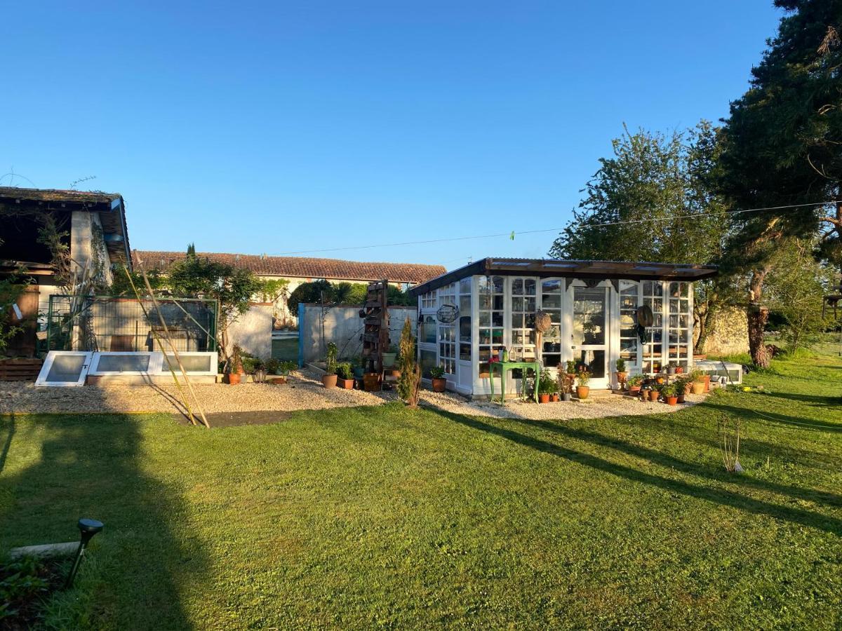 Domaine Du Tafiart Bed and Breakfast Sarron Buitenkant foto