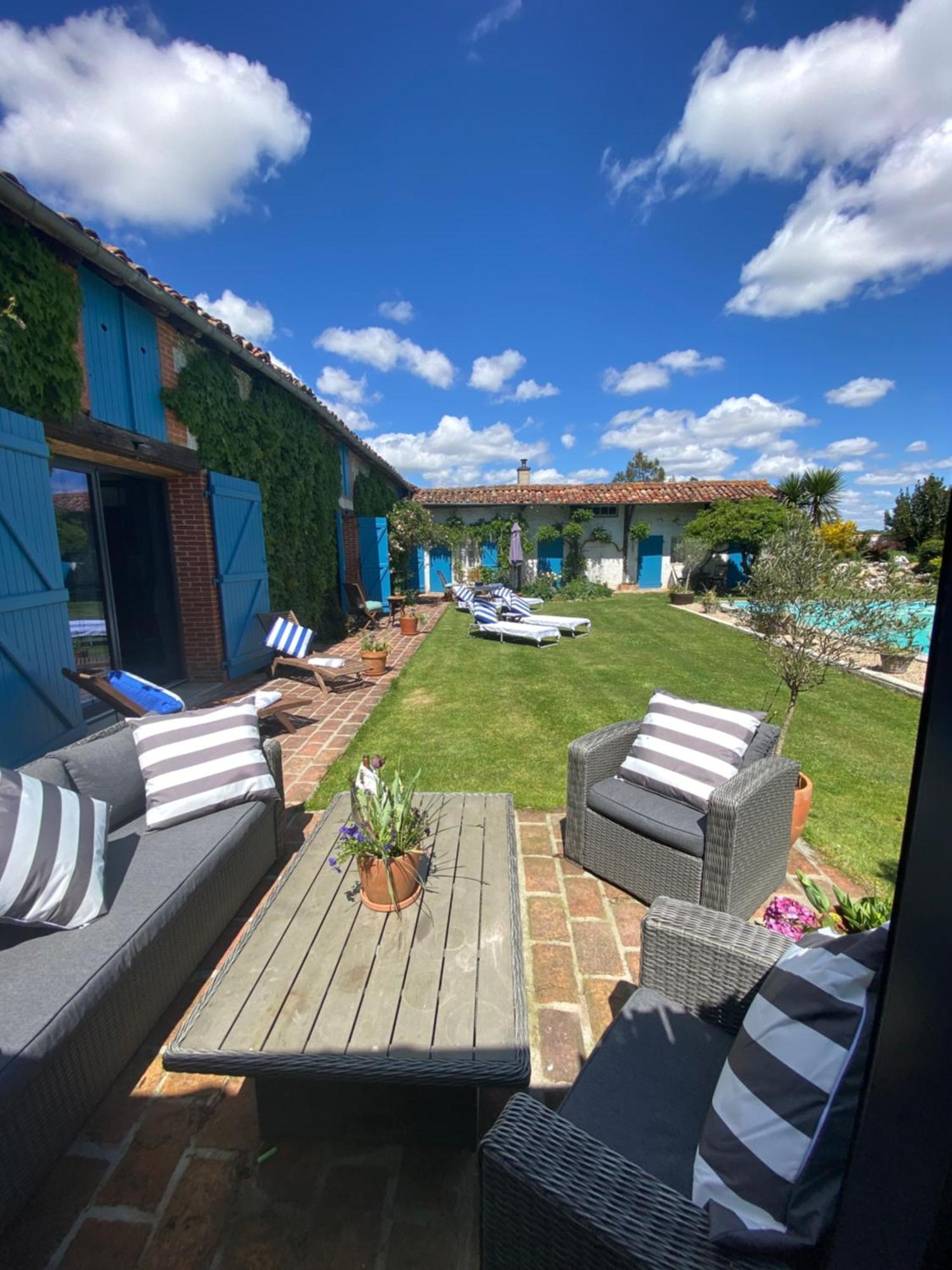 Domaine Du Tafiart Bed and Breakfast Sarron Buitenkant foto